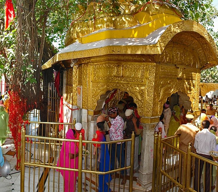 Chintpurni Mata