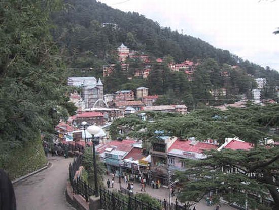 A visit to a hill station paragraph image